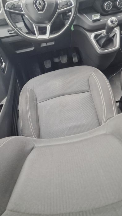 Renault trafic 2023 pas lung,8+1 locuri