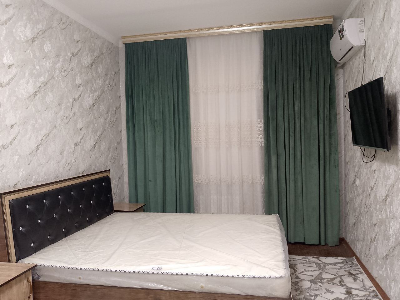 Квартира сотилади 3хона 2 этаж 74кв 49000$булиши
