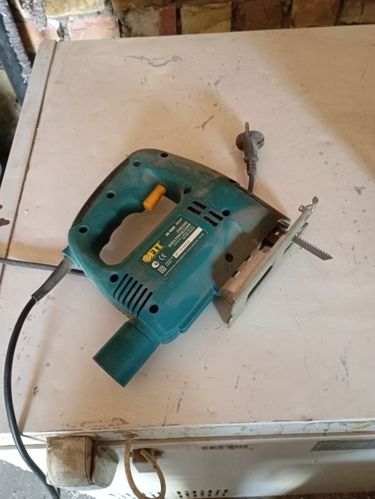 Электроинструмент