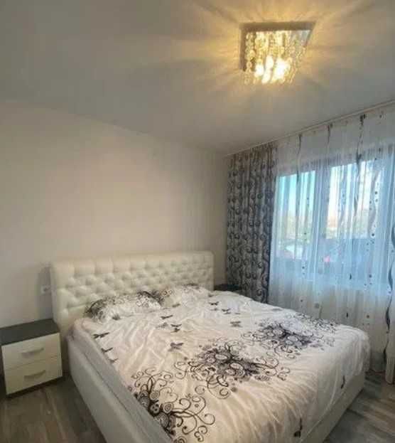 Дава се под наем Двустаен апартамент в Пловдив, Тракия - 65 кв.м за 275.4 € - Снимка #2