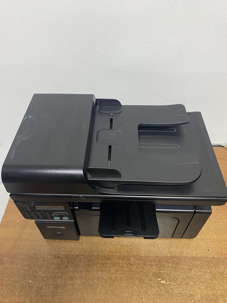 Multifunctionala HP M1212nf