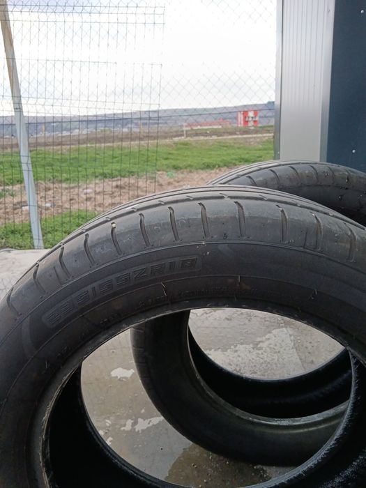 Vând set anvelope vara 235/55 R18