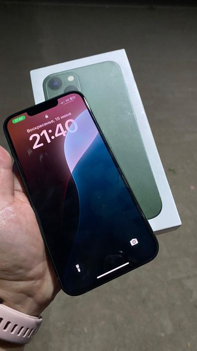 Продам Айфон 13 128гб