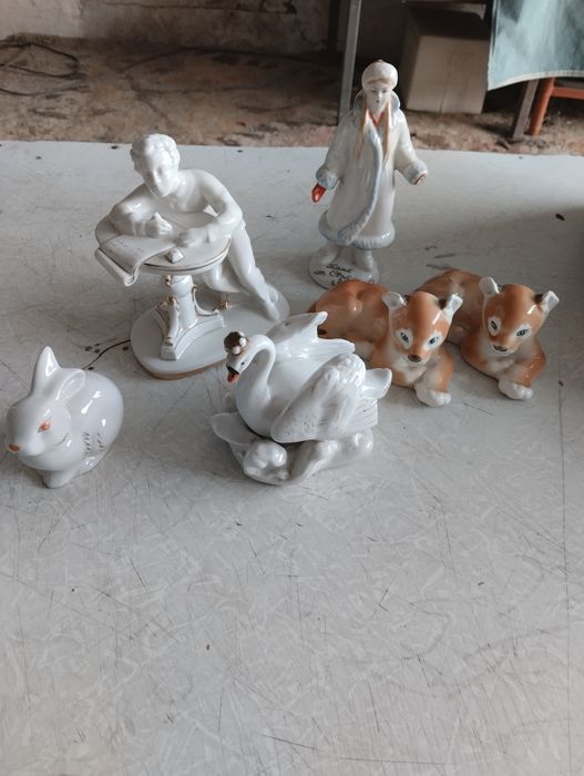 Фарфоровые статуэтки советские