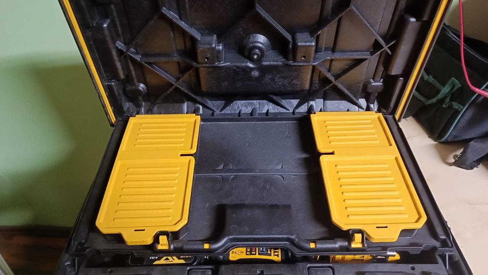 Set Dewalt Impact + Masina gaurit