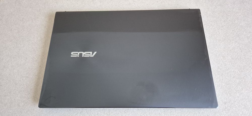 Dezmembrez/vand laptop Asus Zenbook UX325e I7 generatia 13
