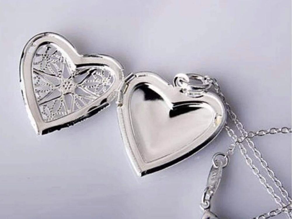 Медальон “Сърце” с място за снимка