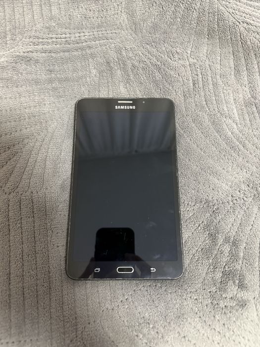 Планшет Samsung Tab A6