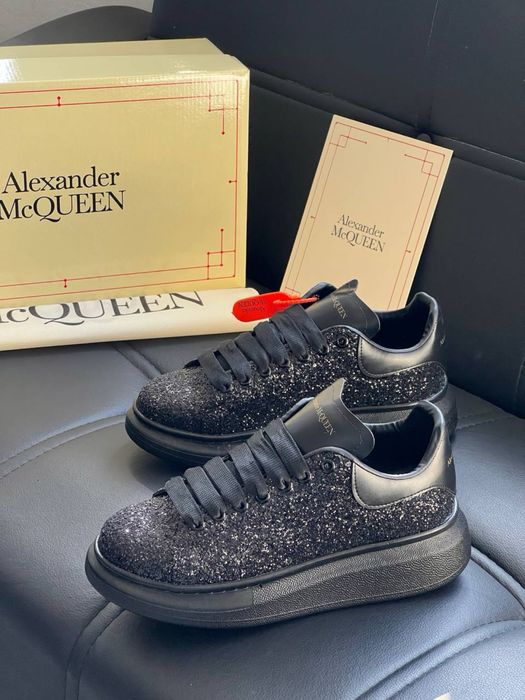 Adidasi Alexander Mcqueen noi !!! Marimi 36/40 !!!