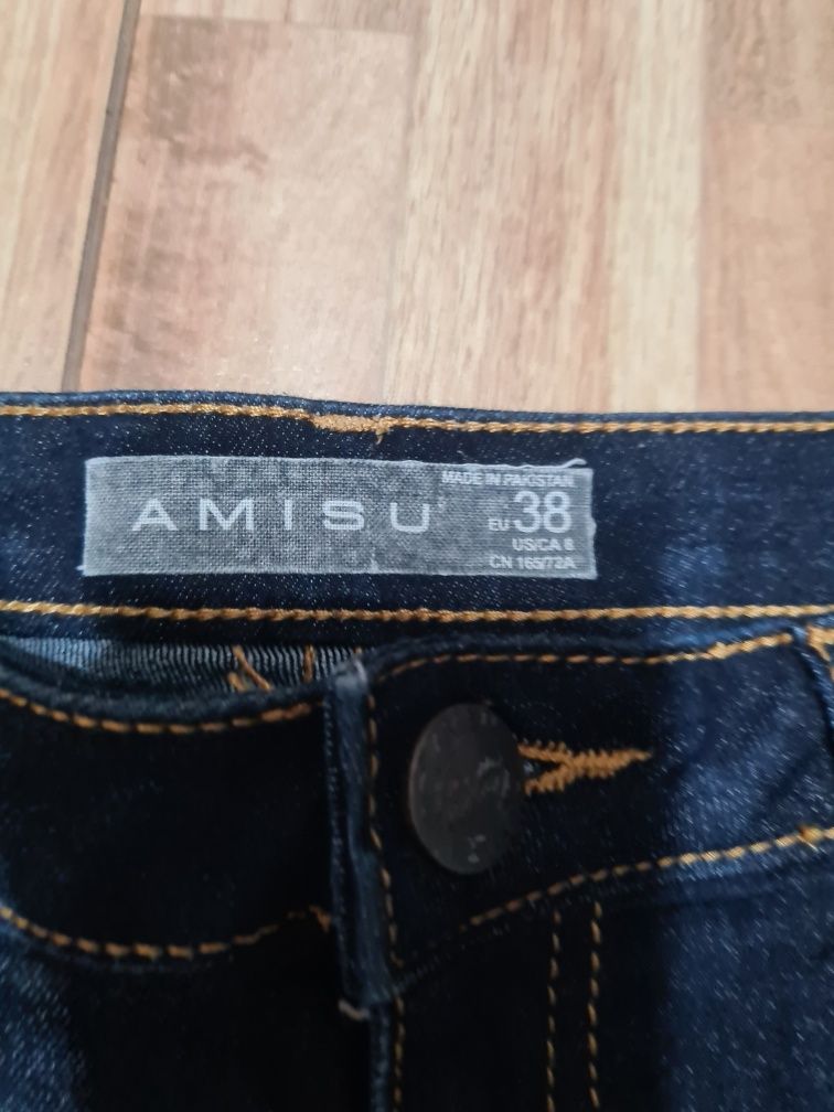 Pantaloni scurti fete mar 38 Amisu