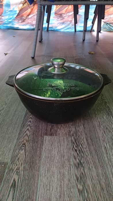 Казан МЕЧТА б.у. козон козан казон с крышкой