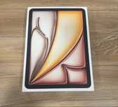 iPad Air 11-inch ( M3 ) Wi~Fi / Sigilata - Starlight