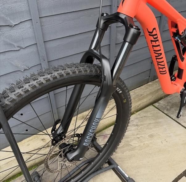Specialized stumpjumper alloy L size