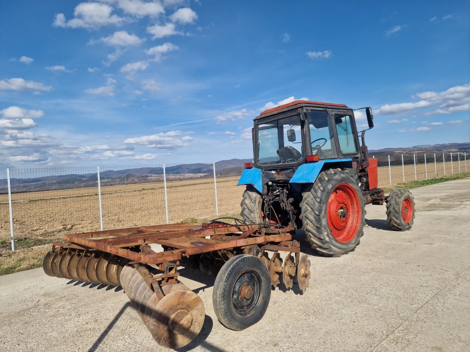 Tractor MTZ 82 belarus