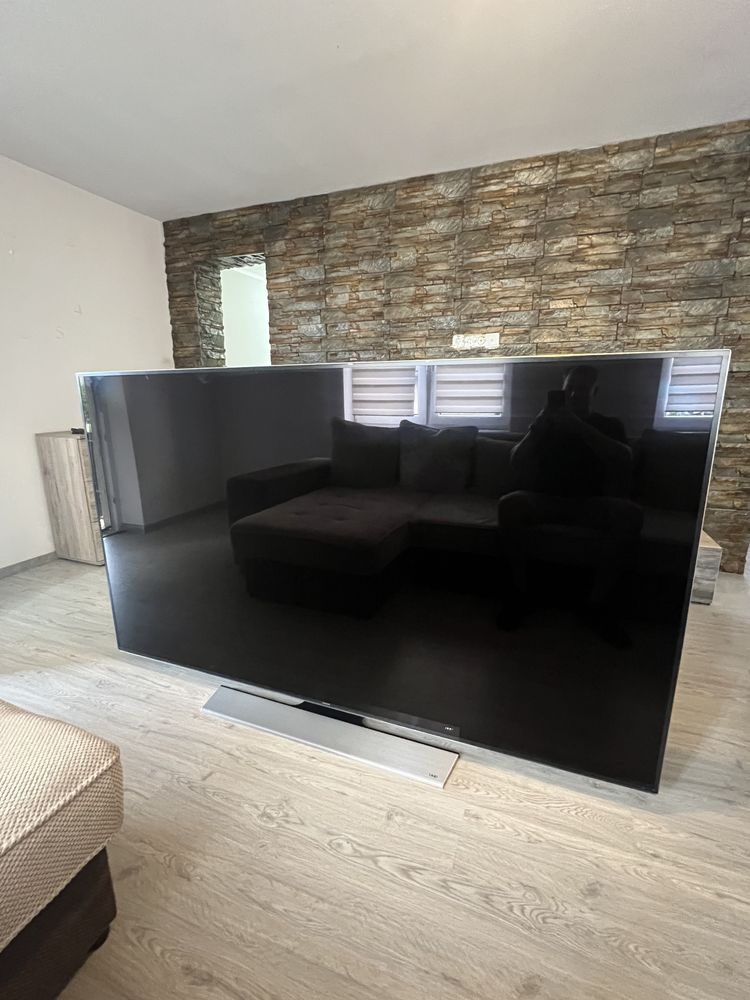 Samsung UE85JU7080 –216 cm  85” Smart TV 4K Ultra HD – Stare excelentă