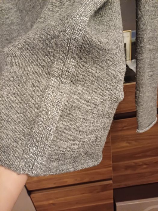 Puloveras calduros cu lână