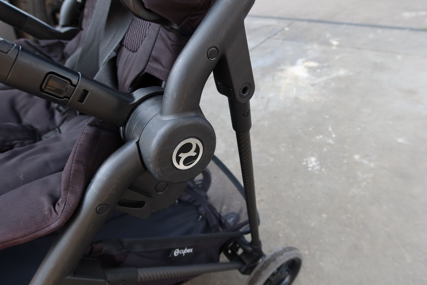Cybex Melio carbon