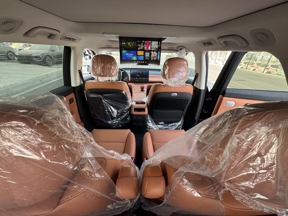 Leapmotor c16 2026 restayling Hybrit 2 pozitsiya 280 km