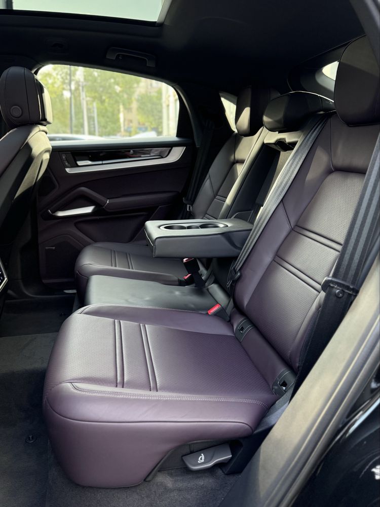 Porsche Cayenne Coupe E-hybrid