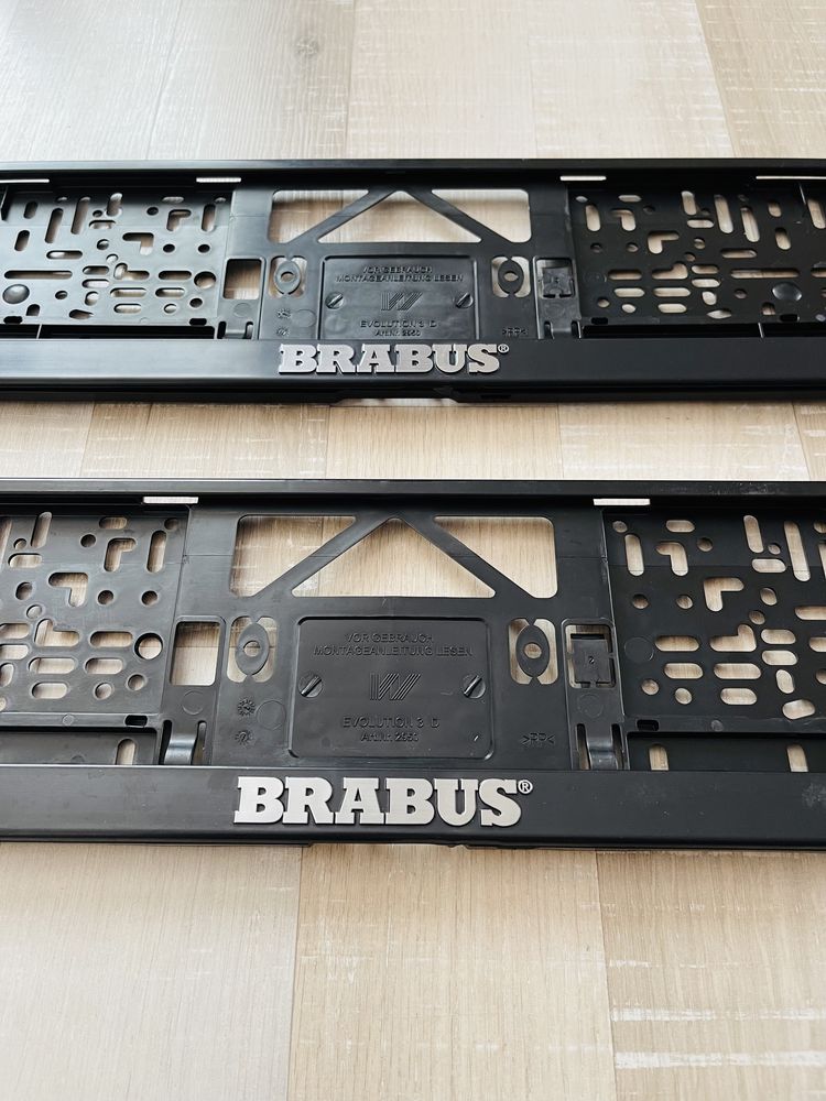 Оригинални подложки за номера BRABUS и за Ferrari