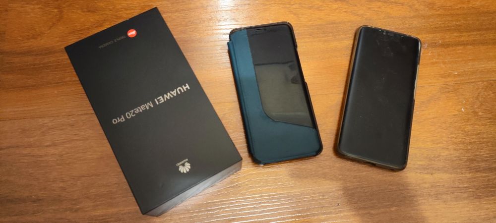 Чехлы на Huawei Mate 20 Pro