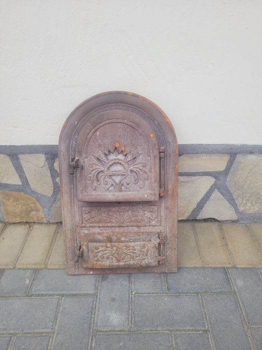 Ușa portiță sobă