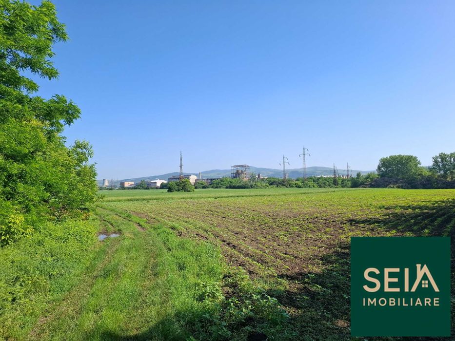 Teren industrial de vânzare – 5.200 mp – Onești, zonă industrială