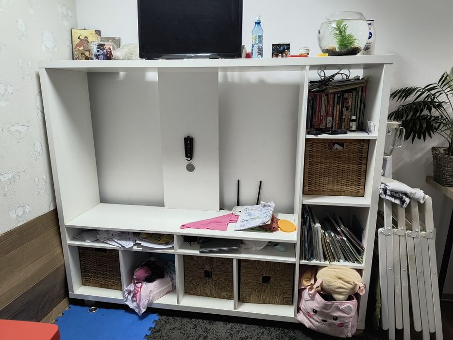 Comoda ikea 182 x 147 x39