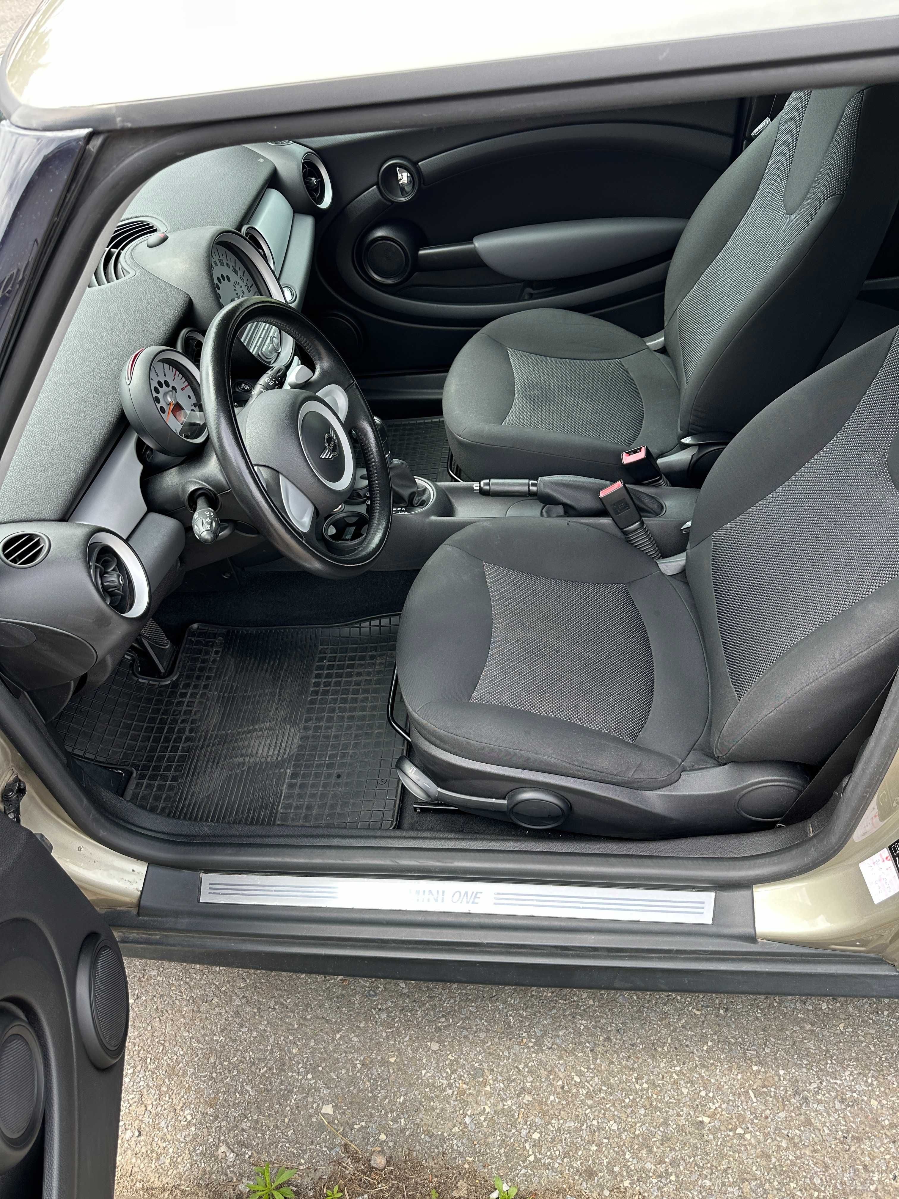 Mini One (ME31) – 4800 euro - automat