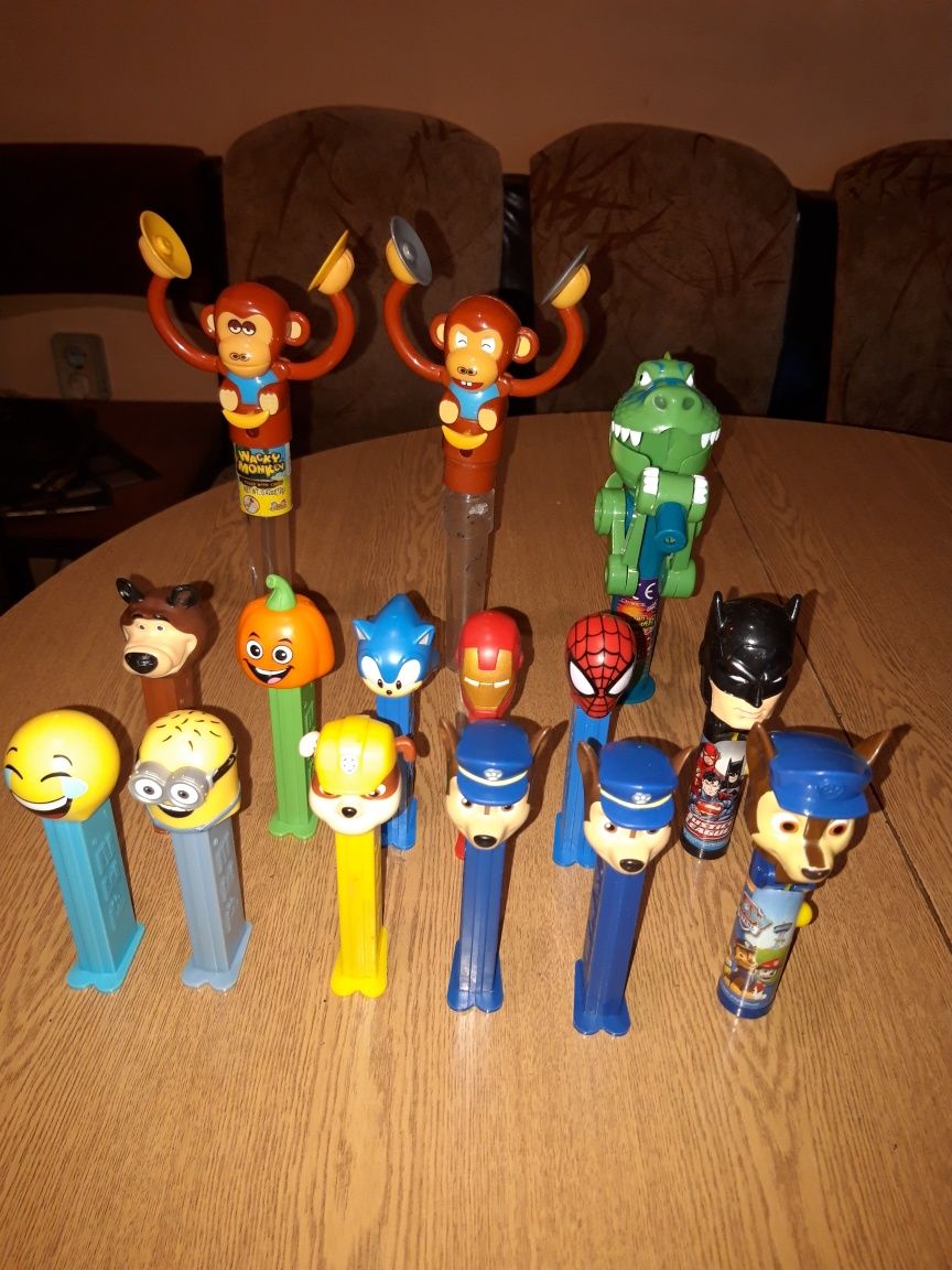 Продавам артикули Pez