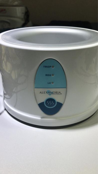 Воскоплав для разогрева воска и сахара