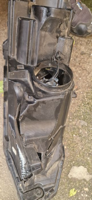 Фар за vw polo 2018г