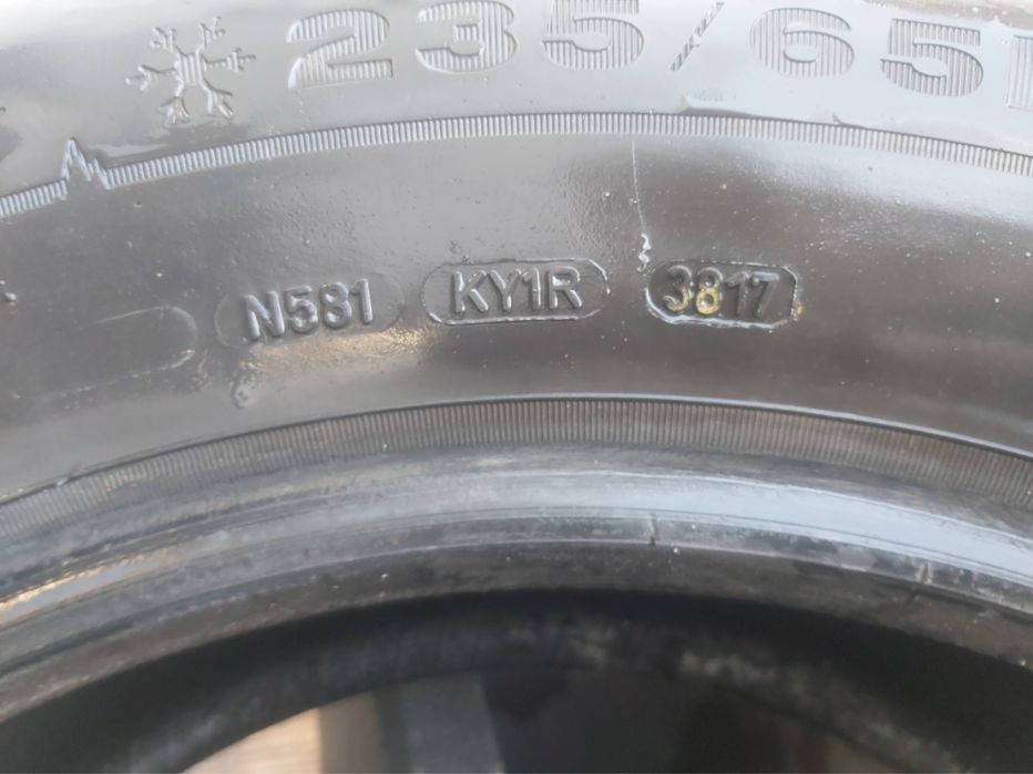 Anvelope iarna Dunlop 235/65/R17