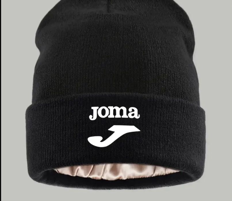 Зимни шапки joma