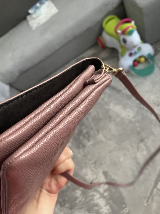 Poseta h&m tip plic