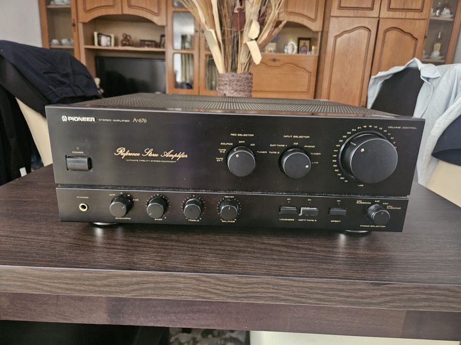 Amplificator Pioner A676