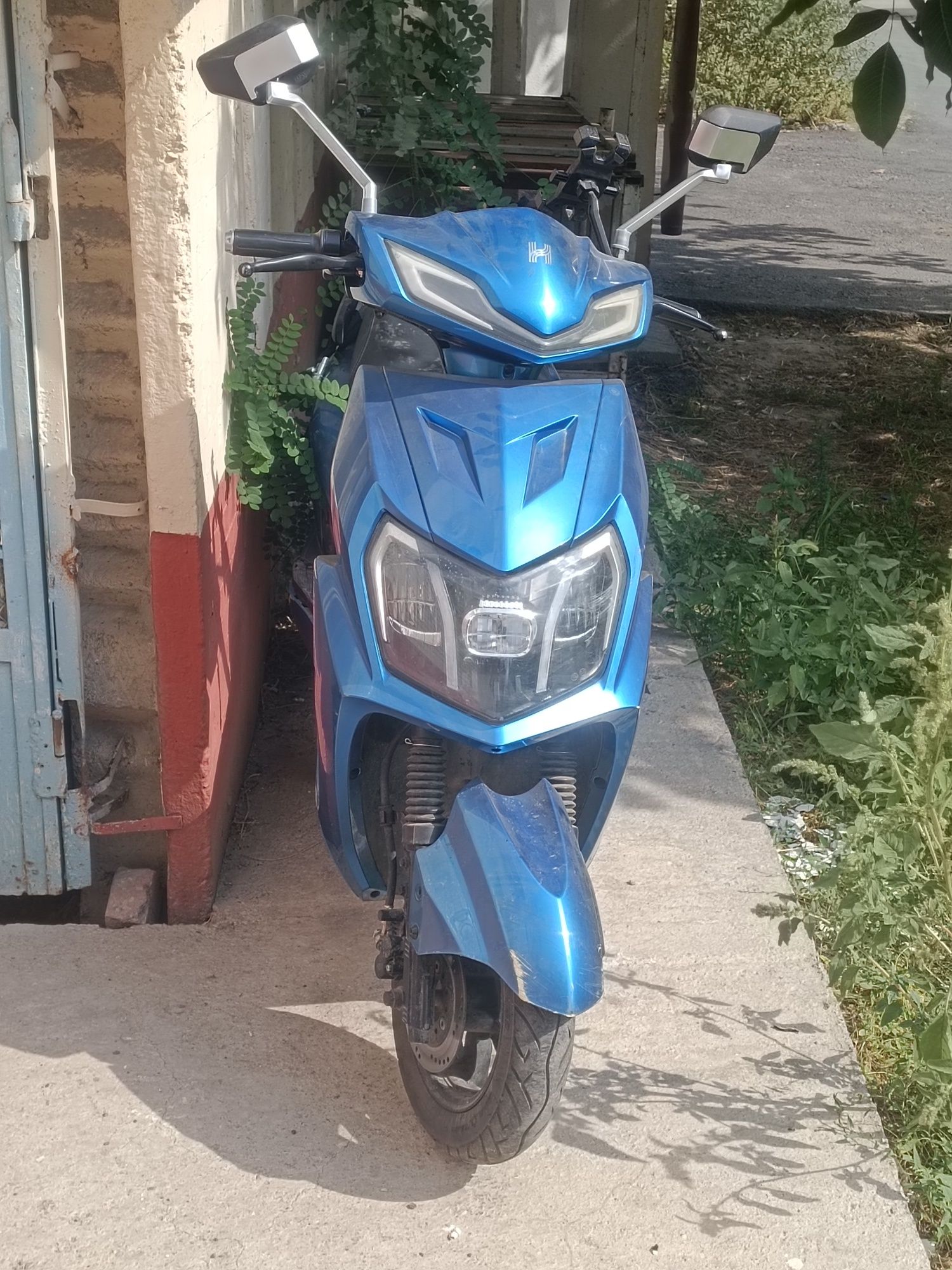 Elektroskuter Yadea