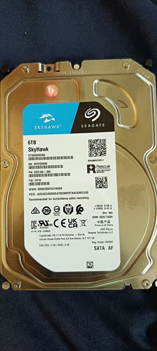 Vând HDD de 6 Tb