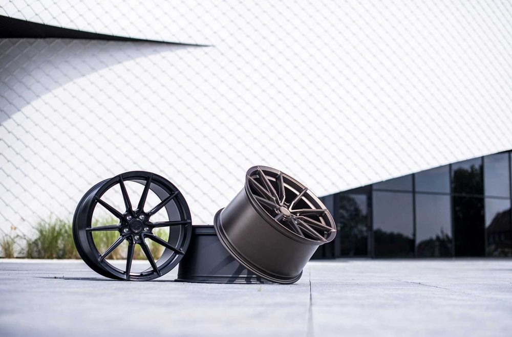 Jante Usoare Japan Racing / SL02 / R17 R18 R19 R20 AUDI BMW VW