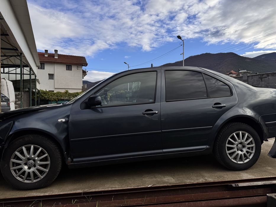 VW bora на части