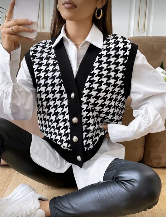 Дамски елек на райе