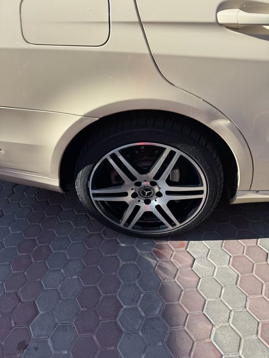 Vand jante amg w212+cauciucuri