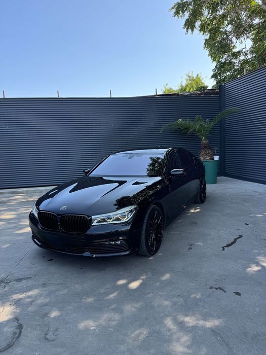 BMW Seria 7 Al-2-lea proprietar