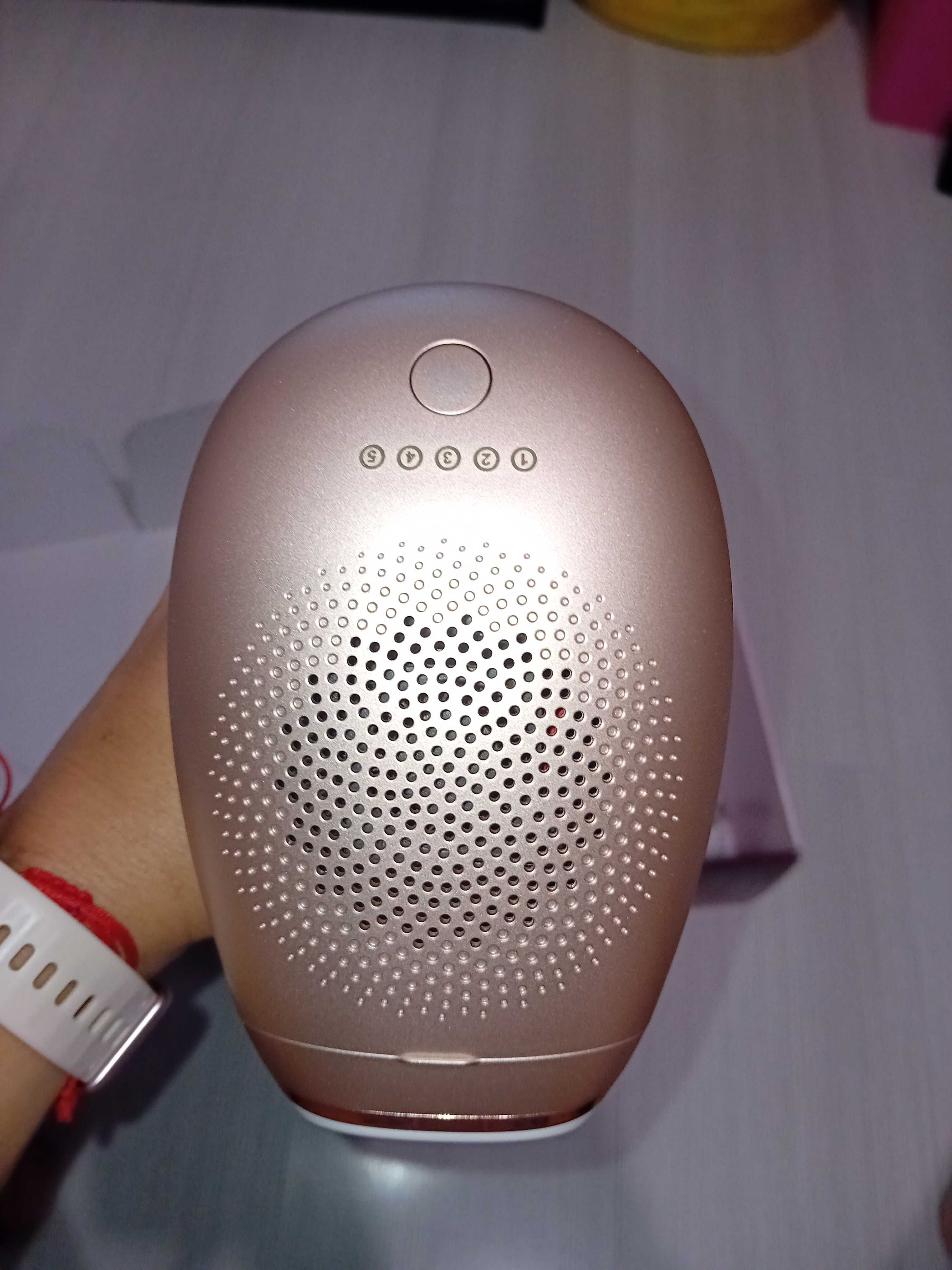 Фотоепилатор Philips lumea