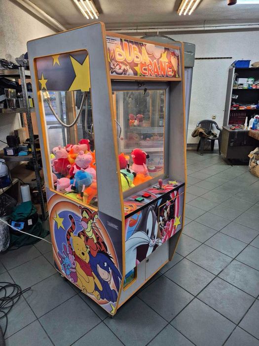 Продавам кран за плюшени играчки Buba Crane,  употребяван.