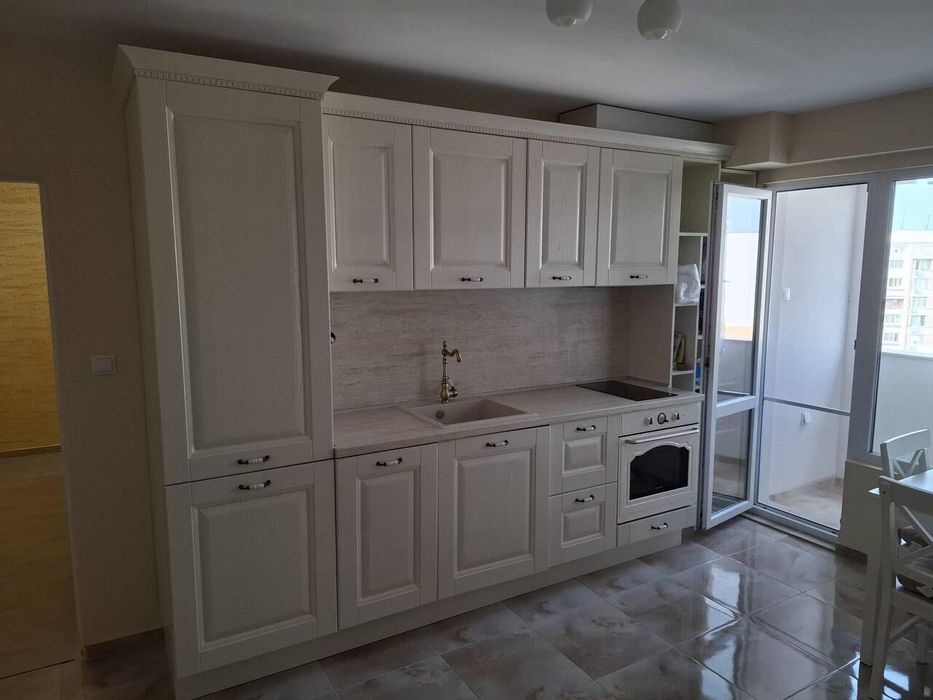 Дава се под наем Двустаен апартамент в Бургас, Братя Миладинови - 40 кв.м за 408 € - Снимка #1