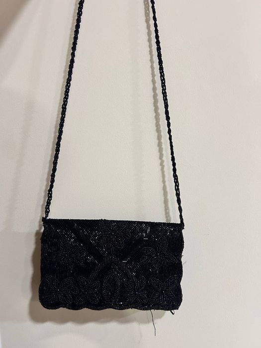 Девочки новые сумки продаются. Американские. В хорошем качестве .