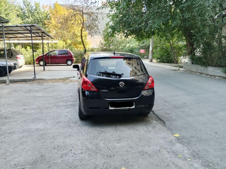 Срочно продаю свою машину