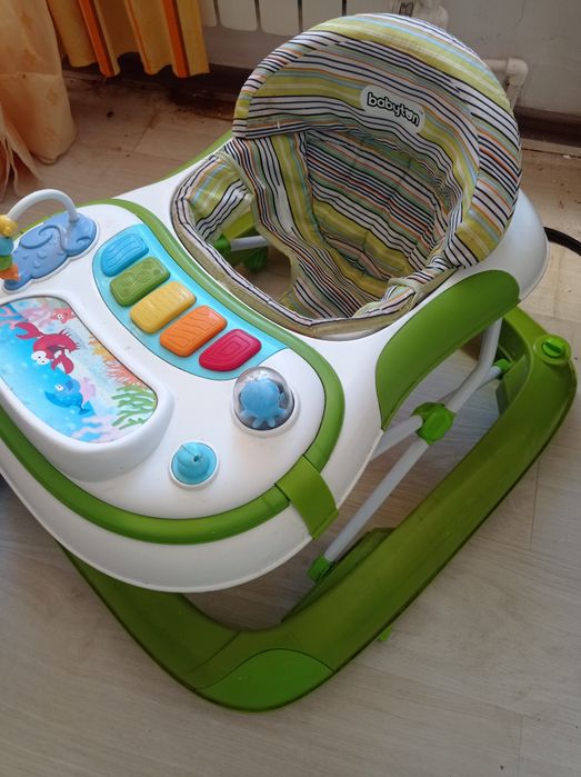 Детский ходунки б/у