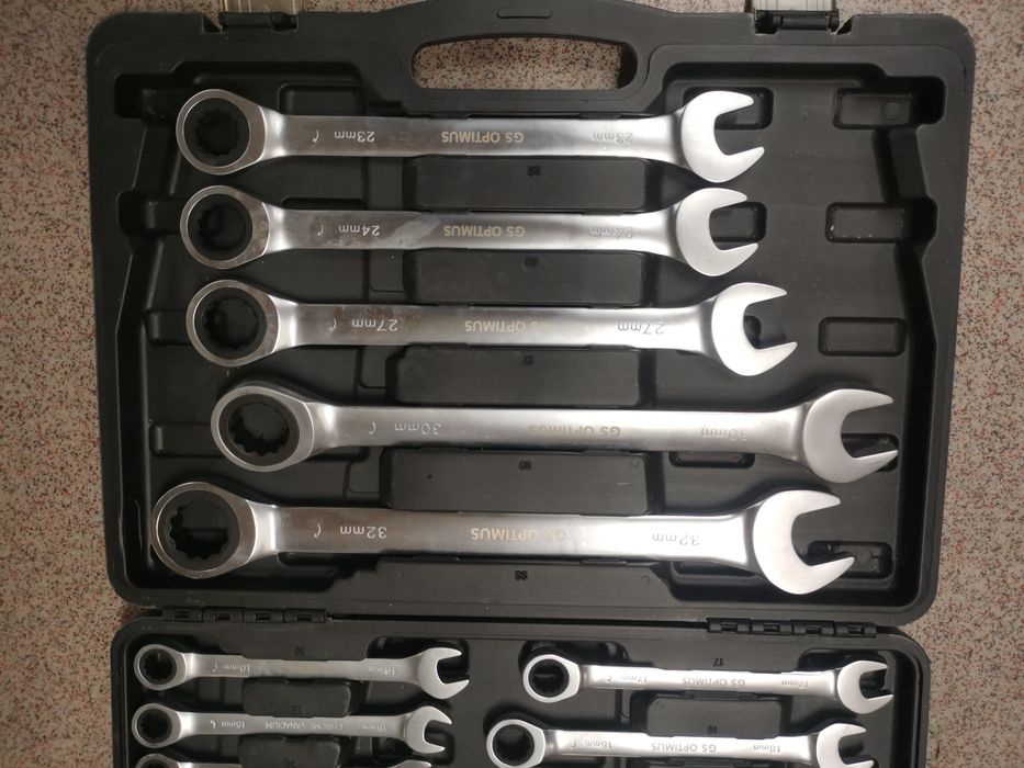 Trusa chei combinate cu clichet 6-32mm-Set chei combinate 22piese Ch-V